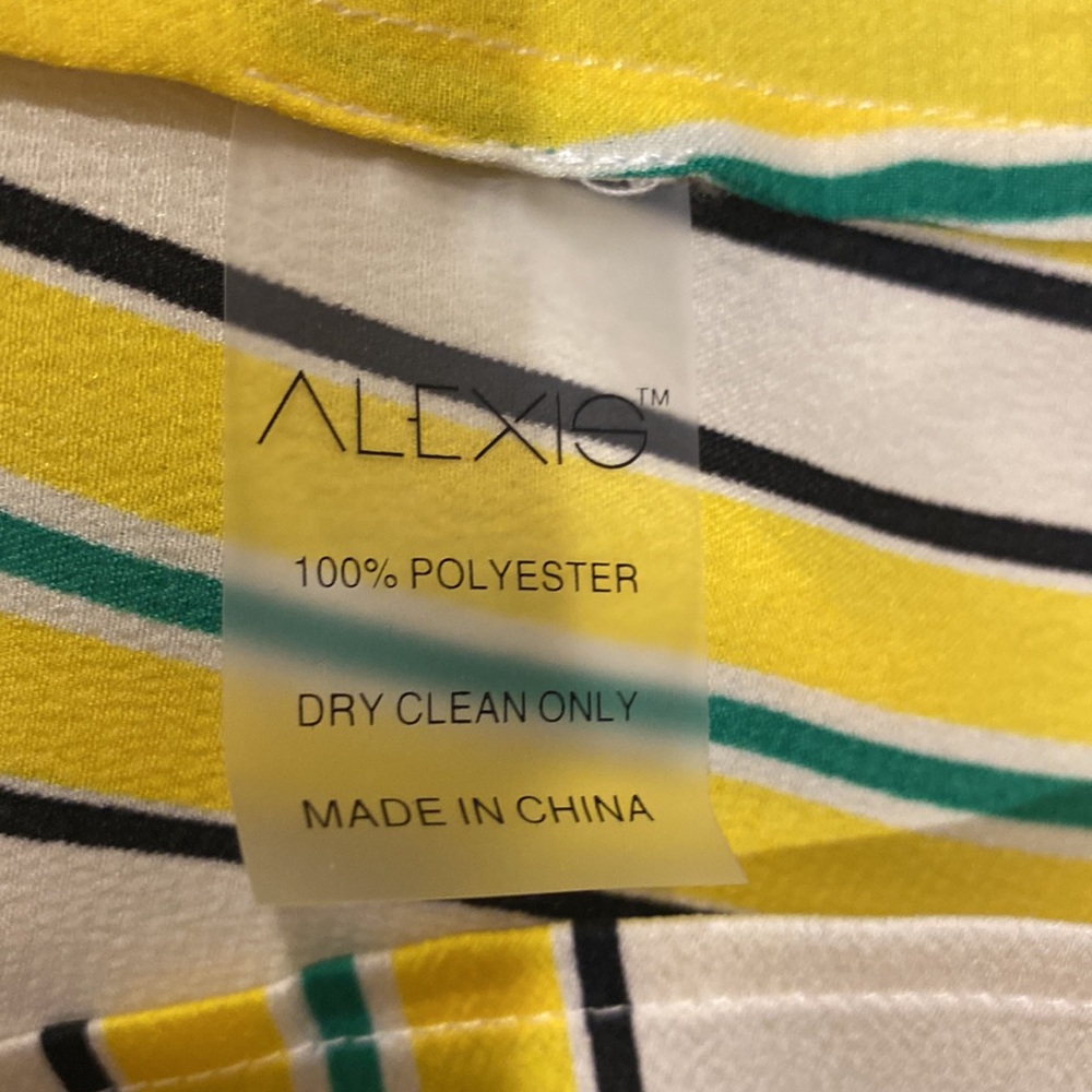 Pin stripe button down blouse - Picture 5 of 5